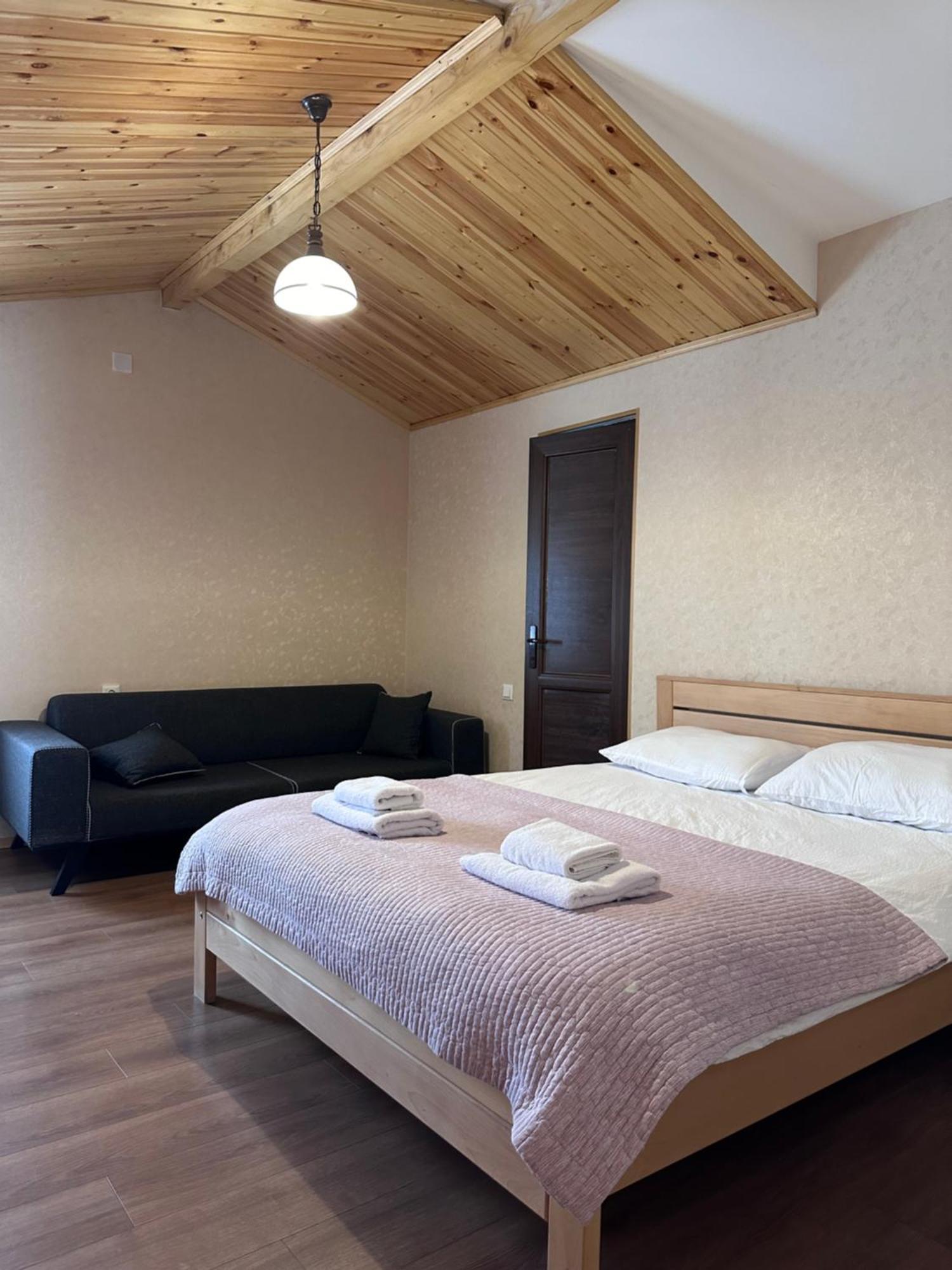 Hotel Bala'S House Mestia Zewnętrze zdjęcie