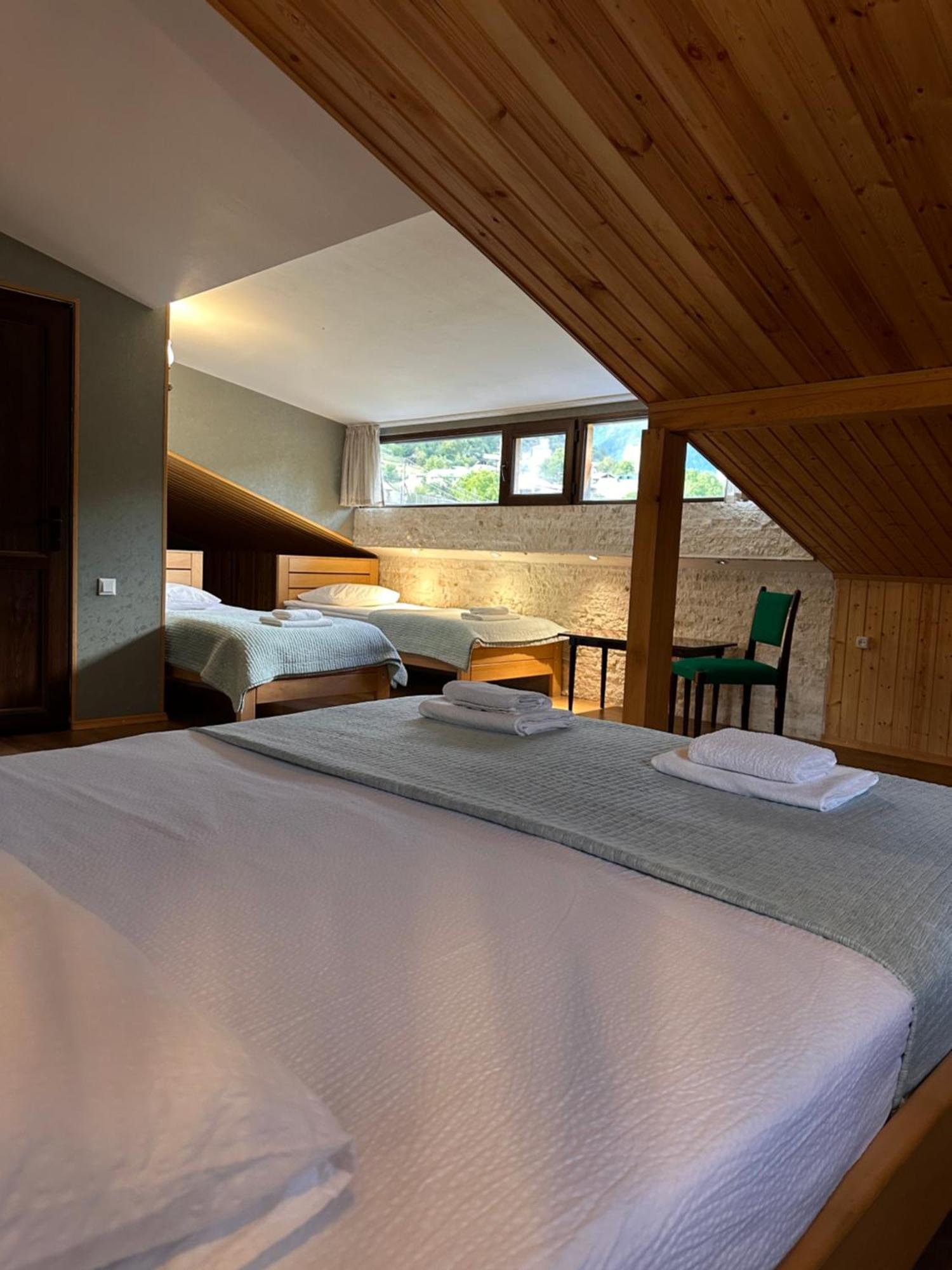 Hotel Bala'S House Mestia Zewnętrze zdjęcie